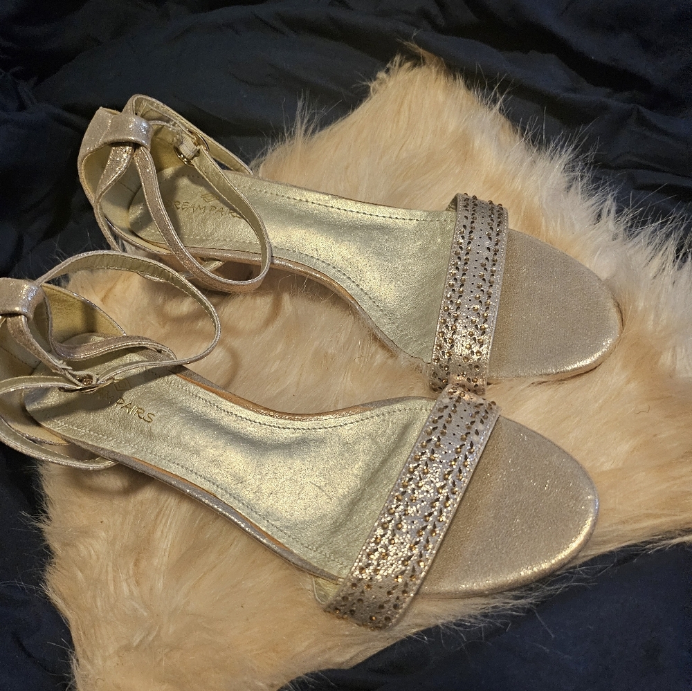Women's sandals